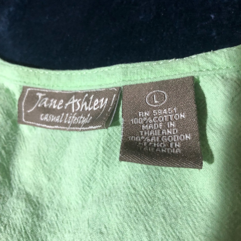 Jane Ashley Lime Green Embroidered Button Down Shirt - Women’s Large - Picture 2 of 2